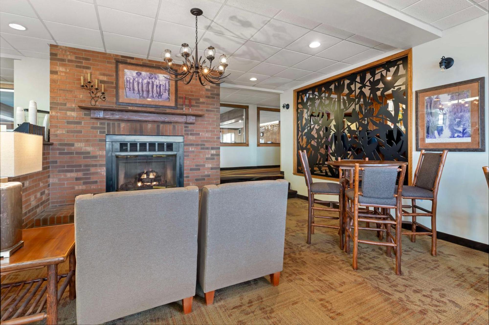 Best Western Plus Concord Inn Миноккуа Экстерьер фото