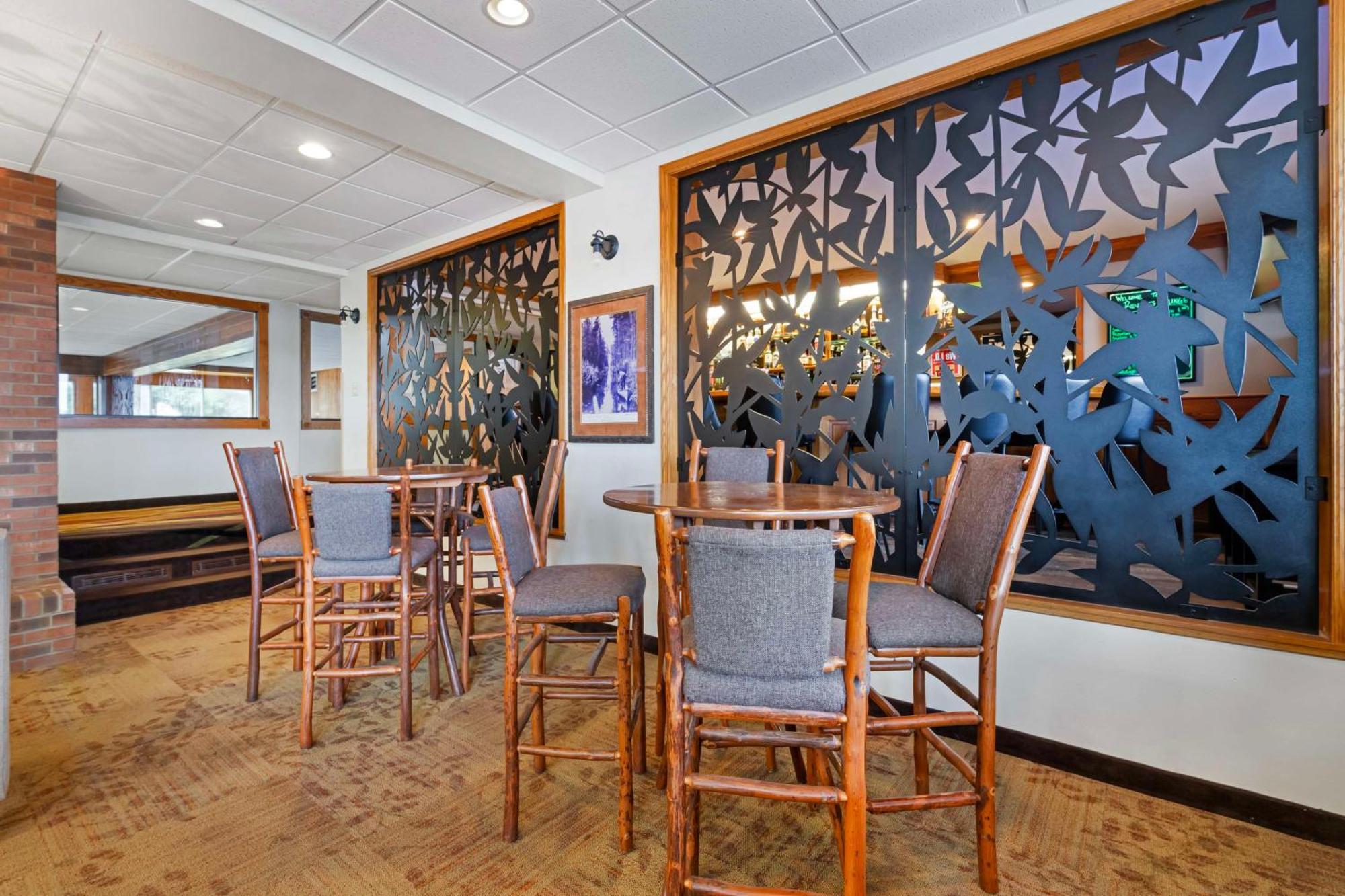 Best Western Plus Concord Inn Миноккуа Экстерьер фото