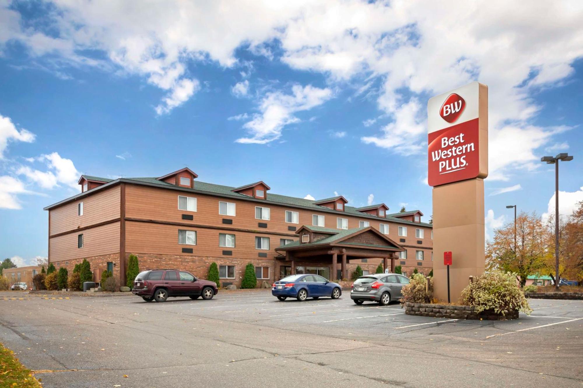 Best Western Plus Concord Inn Миноккуа Экстерьер фото