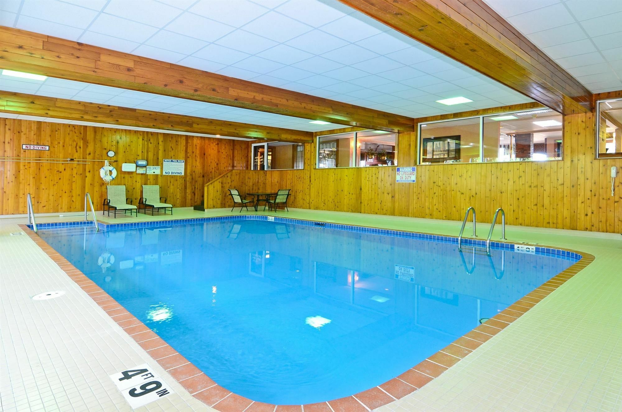 Best Western Plus Concord Inn Миноккуа Экстерьер фото