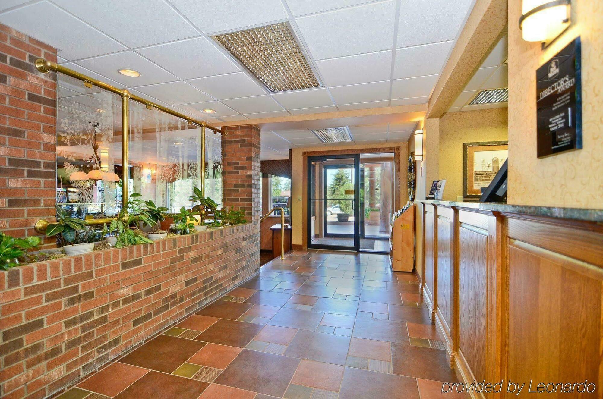 Best Western Plus Concord Inn Миноккуа Экстерьер фото